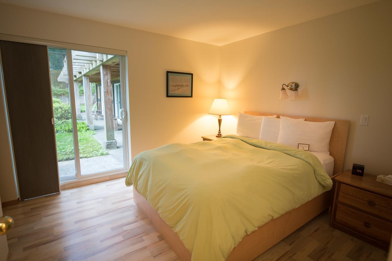Ocean Resort Campbell River Exterior photo